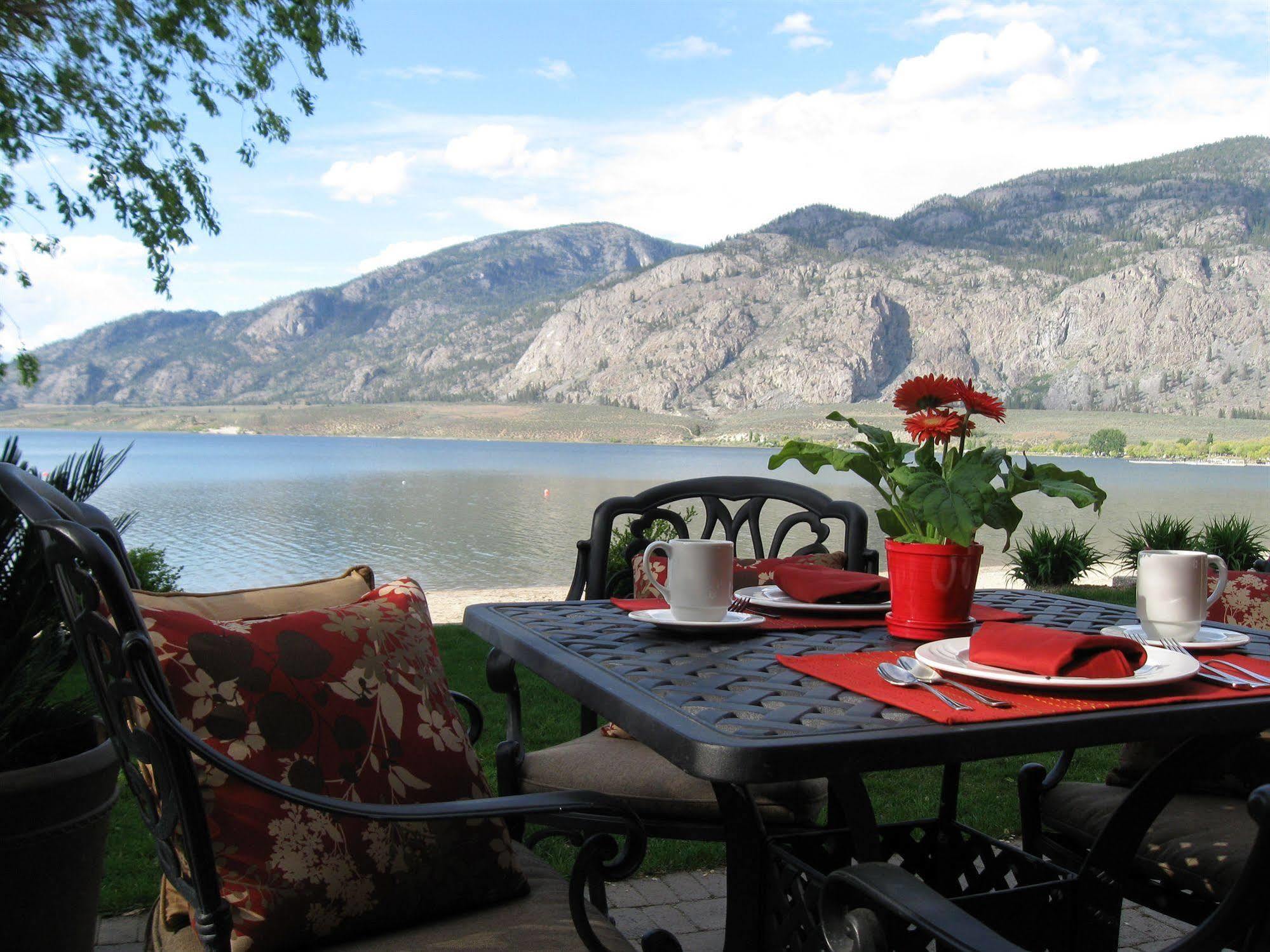 Desert Surfside Waterfront Accommodations Osoyoos Luaran gambar